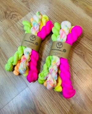 minis encayarns - neones serpentinas