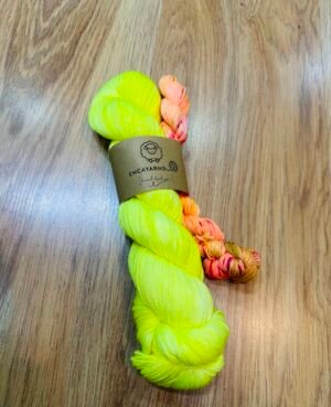 platinum sock encayarns - amarillo neón