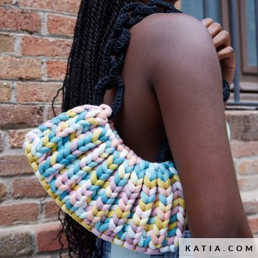 revista Mujer-Hombre BAG TO BASICS 1 - Imagen 5